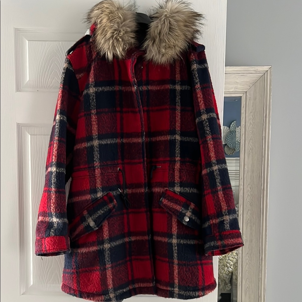 American Eagle Outfitters Red and Blue Puffer with Faux Fur Hood